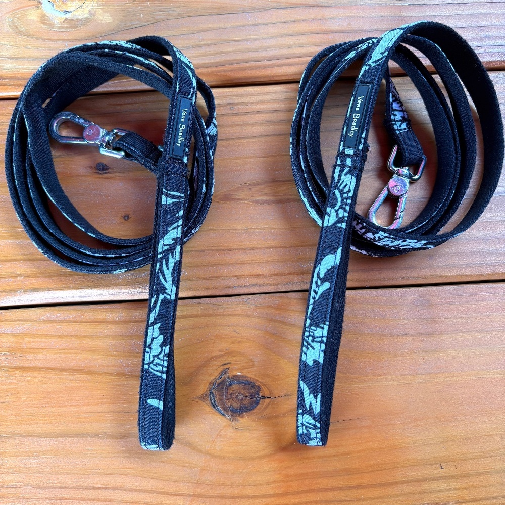 2 Vera Bradley Dog Leashes Size Small, Glass Vines Print, Black and White